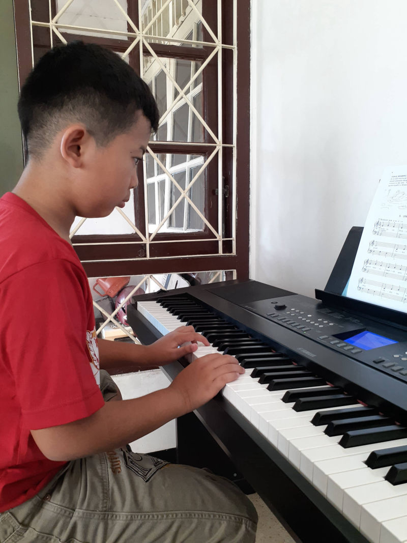 Bintang Melody Tentang Kami